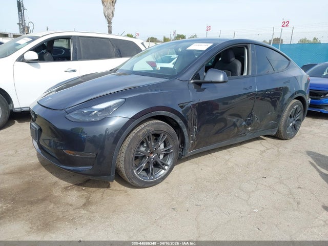2025 TESLA MODEL Y 7SAYGDED3SF218443 Photo 1