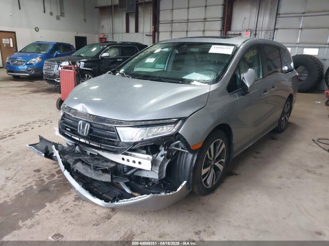 44886351 :رقم المزاد ، 5FNRL6H88RB058688 vin ، 2024 Honda Odyssey Touring مزاد بيع