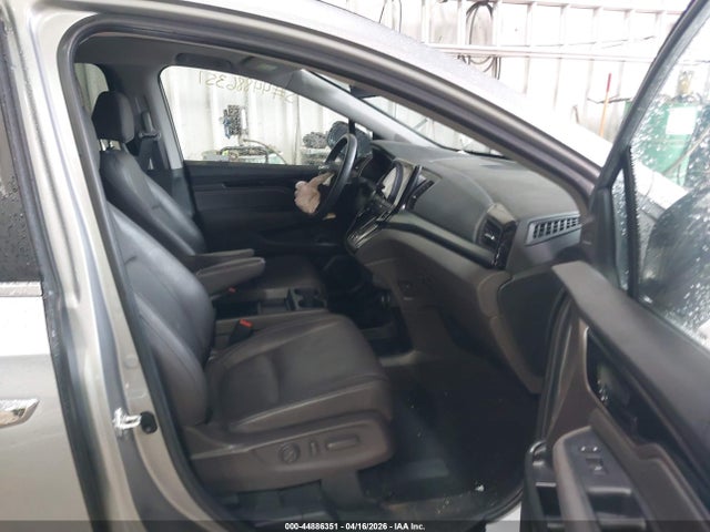 44886351 :رقم المزاد ، 5FNRL6H88RB058688 vin ، 2024 Honda Odyssey Touring مزاد بيع