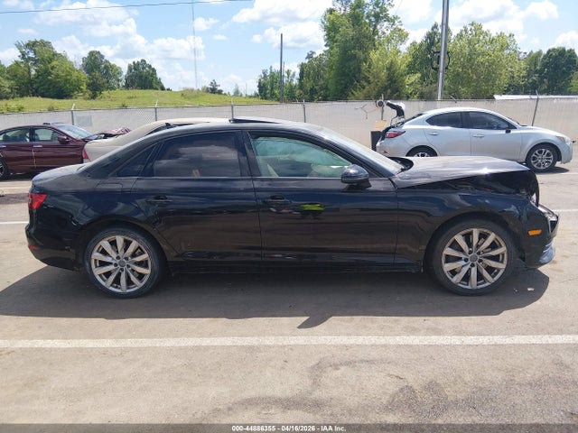 Aukcja sprzedaży 2017 Audi A4 2.0t Premium, vin: WAUGNAF46HN004758, numer aukcji: 44886355