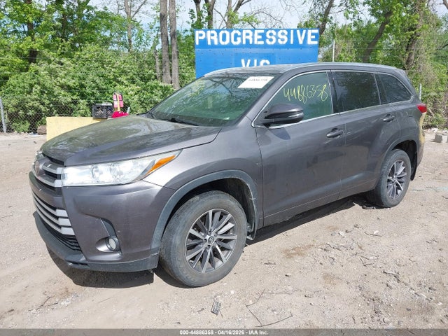 Aukcja sprzedaży 2018 Toyota Highlander Xle, vin: 5TDJZRFH0JS839530, numer aukcji: 44886358