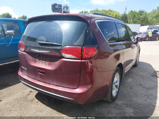 2017 CHRYSLER PACIFICA 2C4RC1BG1HR509191 Photo 3