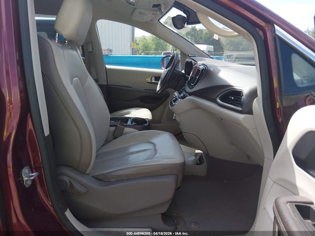 2017 CHRYSLER PACIFICA 2C4RC1BG1HR509191 Photo 4