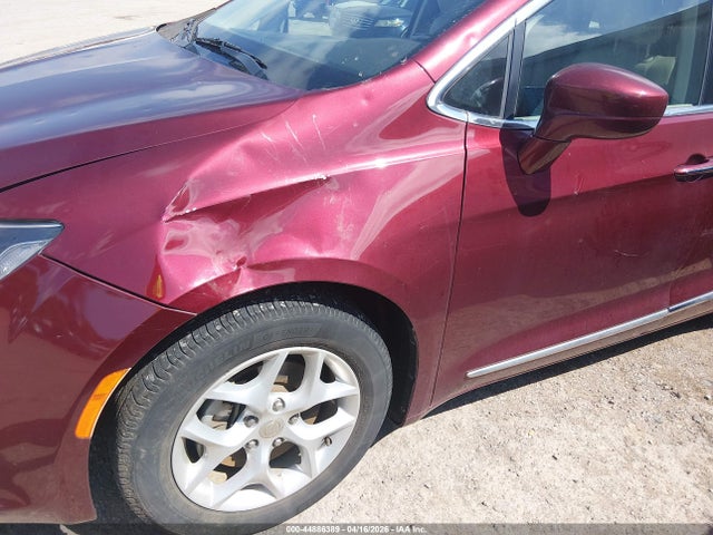 2017 CHRYSLER PACIFICA 2C4RC1BG1HR509191 Photo 5