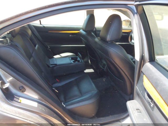 44886423 :رقم المزاد ، JTHBW1GG4D2001032 vin ، 2013 Lexus Es 300h مزاد بيع