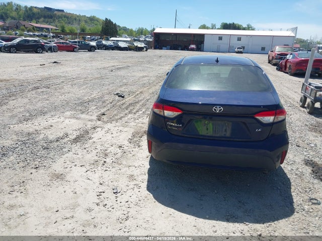 JTDEPRAE9LJ073950 Toyota COROLLA LE