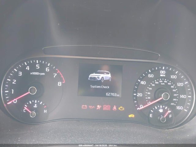 2020 Kia Soul Ex მანქანა იყიდება აუქციონზე, vin: KNDJ33AU8L7073420, აუქციონის ნომერი: 44886447