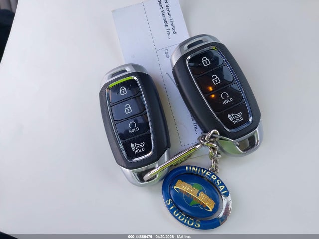 Продажа на аукционе авто 2023 Hyundai Venue Limited, vin: KMHRC8A37PU233149, номер лота: 44886479