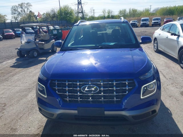 Продажа на аукционе авто 2023 Hyundai Venue Limited, vin: KMHRC8A37PU233149, номер лота: 44886479