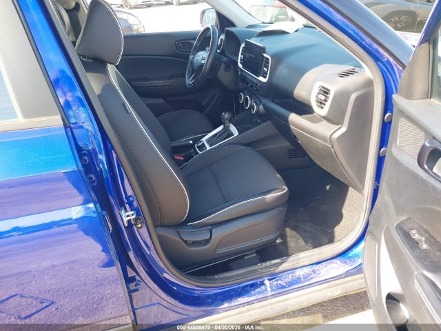 Продажа на аукционе авто 2023 Hyundai Venue Limited, vin: KMHRC8A37PU233149, номер лота: 44886479