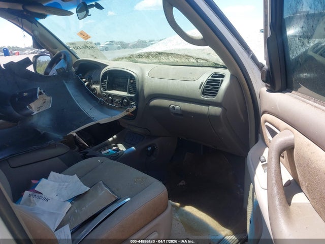 44886480 :رقم المزاد ، 5TDZT34A55S255671 vin ، 2005 Toyota Sequoia Sr5 V8 مزاد بيع