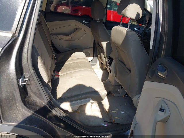 Продажа на аукционе авто 2015 Ford Escape Se, vin: 1FMCU0GXXFUB32183, номер лота: 44886485