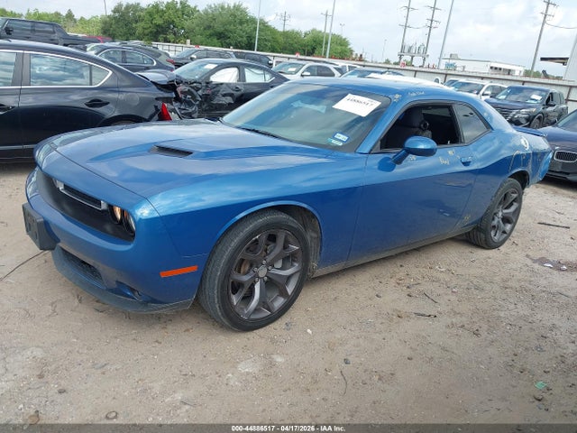 Dodge Challenger Sxt 2021 2C3CDZAG8MH623292 Image 2