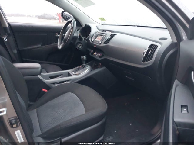 Продажа на аукционе авто 2015 Kia Sportage Lx, vin: KNDPB3AC5F7739710, номер лота: 44886526