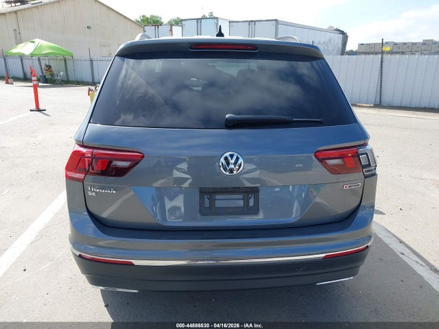 3VV2B7AX3MM049933 Volkswagen Tiguan 2.0t Se/2.0t Se R-line Black/2.0t Sel