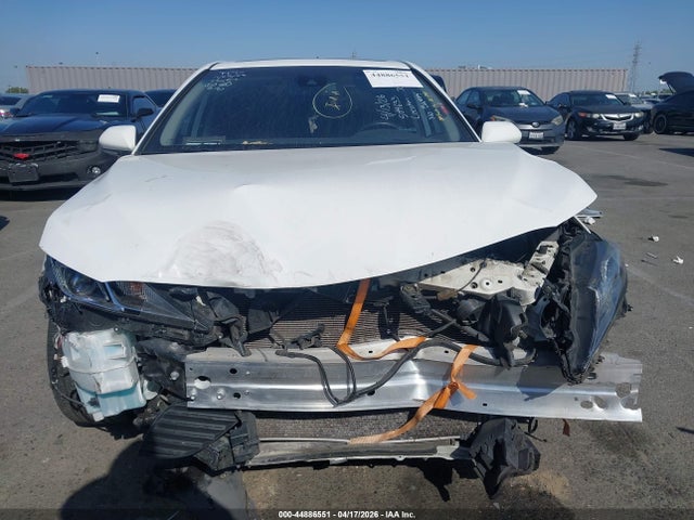 4T1M11AK8LU504633 Toyota CAMRY SE
