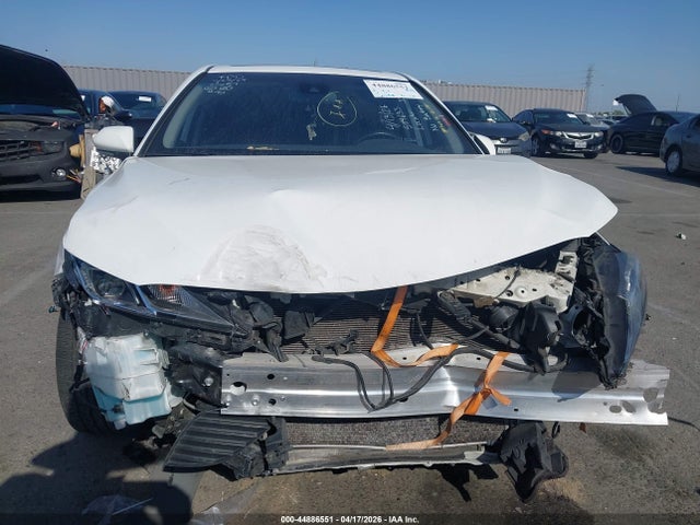 4T1M11AK8LU504633 Toyota CAMRY SE