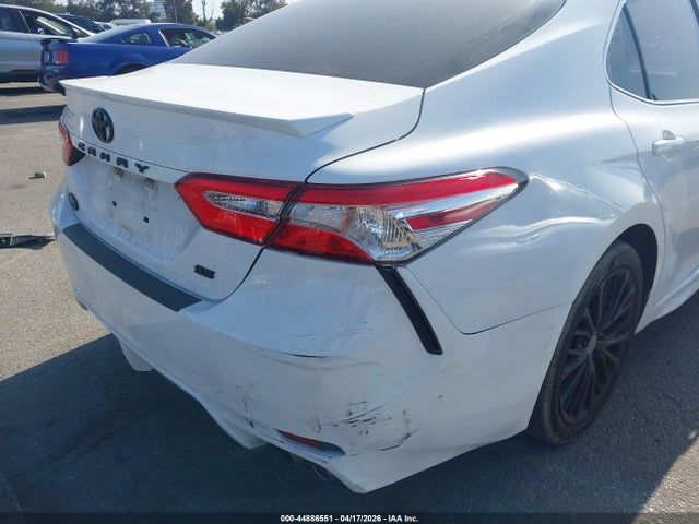 4T1M11AK8LU504633 Toyota CAMRY SE