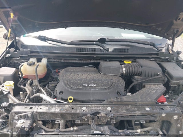2018 Chrysler Pacifica Touring L მანქანა იყიდება აუქციონზე, vin: 2C4RC1BG5JR123069, აუქციონის ნომერი: 44886559