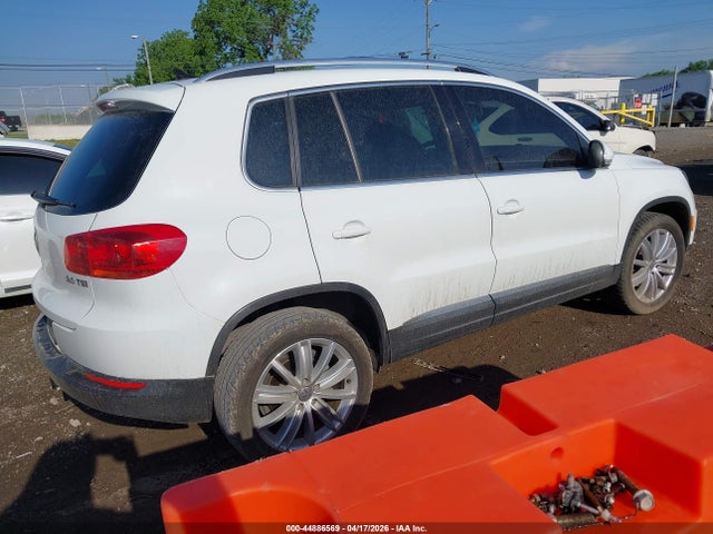 Продаж на аукціоні авто 2015 Volkswagen Tiguan Se, vin: WVGAV7AX4FW508998, номер лоту: 44886569