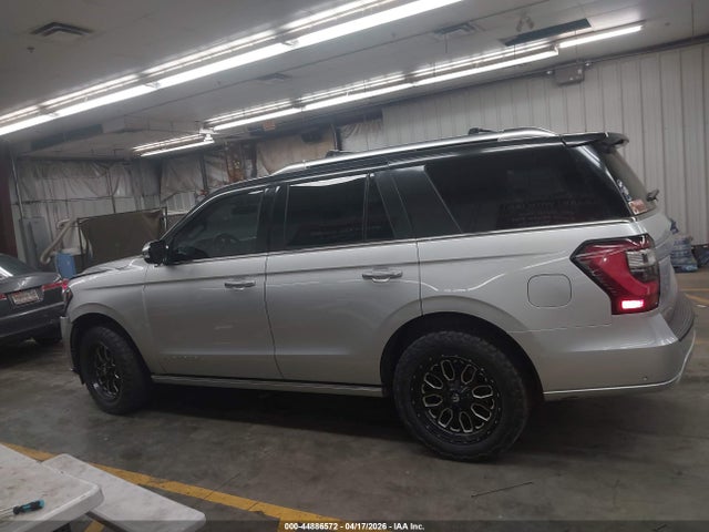 Ford Expedition Platinum 2018 1FMJU1MT2JEA02464 Image 13
