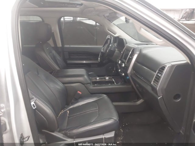 Ford Expedition Platinum 2018 1FMJU1MT2JEA02464 Image 5