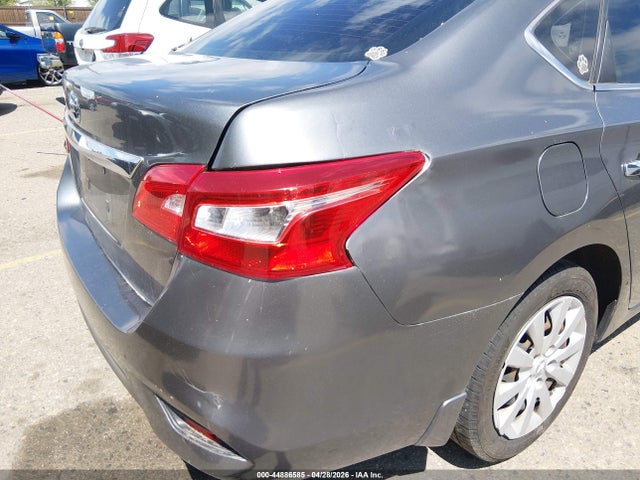 2017 Nissan Sentra S მანქანა იყიდება აუქციონზე, vin: 3N1AB7AP6HY390173, აუქციონის ნომერი: 44886585