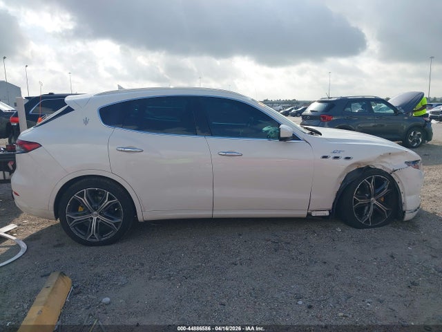 44886586 :رقم المزاد ، ZN661XUA3PX420354 vin ، 2023 Maserati Levante Gt مزاد بيع