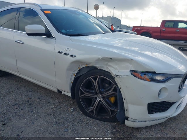 44886586 :رقم المزاد ، ZN661XUA3PX420354 vin ، 2023 Maserati Levante Gt مزاد بيع