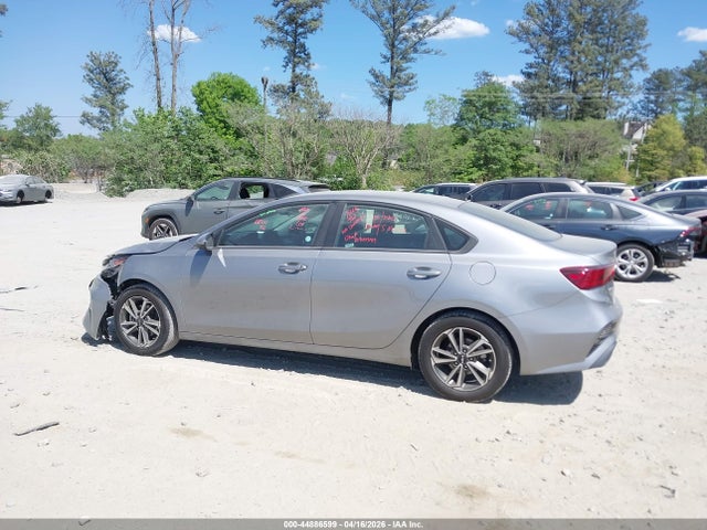 Aukcja sprzedaży 2024 Kia Forte Lxs, vin: 3KPF24AD2RE738500, numer aukcji: 44886599