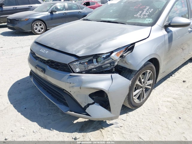 Aukcja sprzedaży 2024 Kia Forte Lxs, vin: 3KPF24AD2RE738500, numer aukcji: 44886599