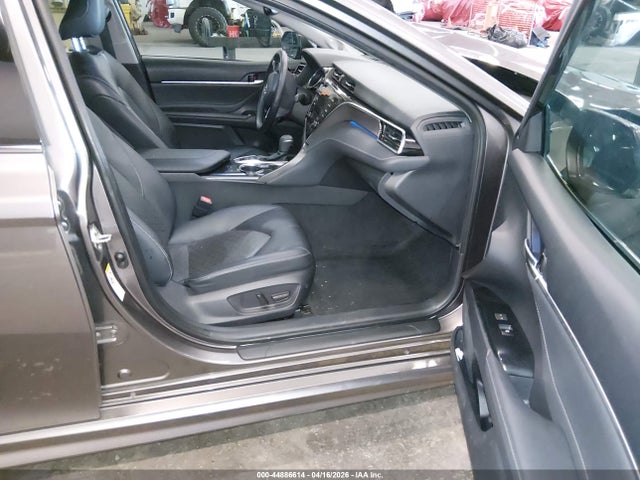 4T1B61HK0JU069411 Toyota CAMRY XSE