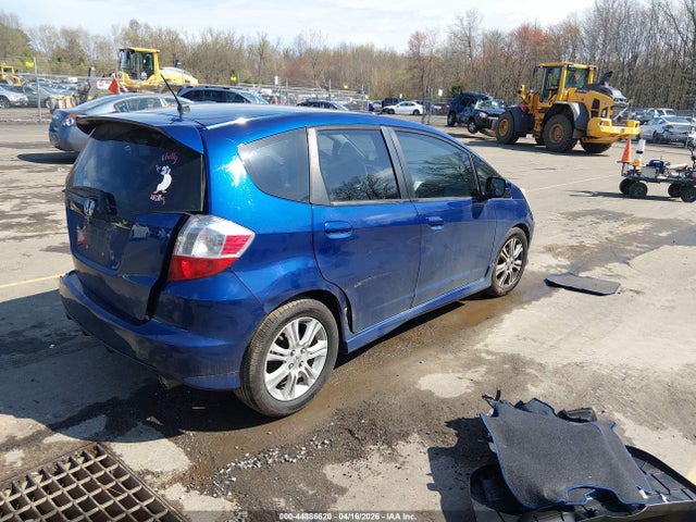 44886620 :رقم المزاد ، JHMGE8H55DC017975 vin ، 2013 Honda Fit Sport مزاد بيع