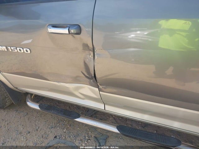 2011 Ram 1500 Laramie მანქანა იყიდება აუქციონზე, vin: 1D7RV1CT0BS641943, აუქციონის ნომერი: 44886622