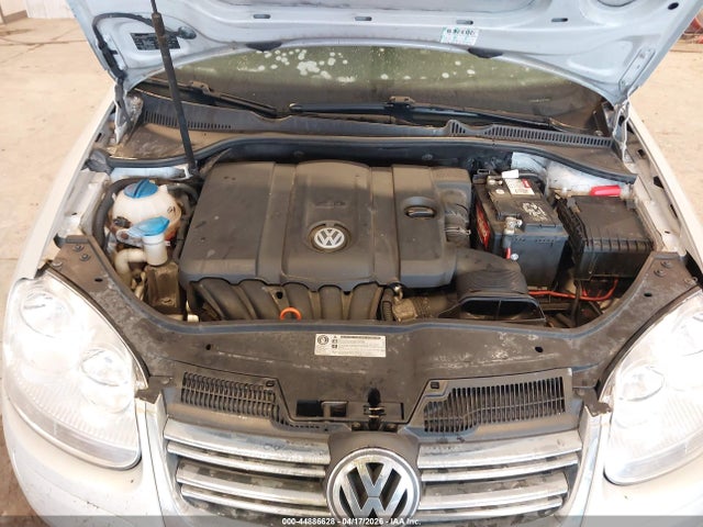 44886628 :رقم المزاد ، 3VWRX7AJ9AM137629 vin ، 2010 Volkswagen Jetta Limited Edition مزاد بيع