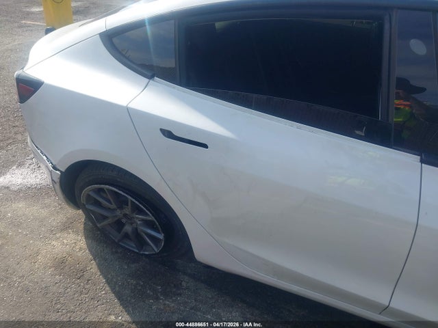 Aukcja sprzedaży 2022 Tesla Model 3 Long Range Dual Motor All-wheel Drive, vin: 5YJ3E1EB5NF210536, numer aukcji: 44886651