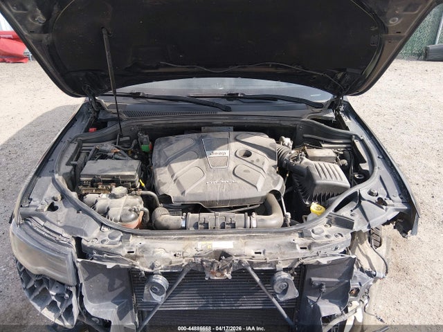1C4RJFCM6JC411912 Jeep Grand Cherokee Overland
