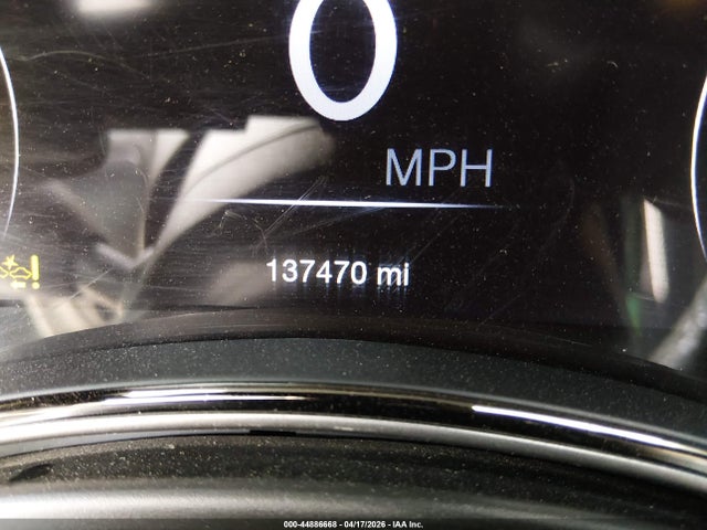 1C4RJFCM6JC411912 Jeep Grand Cherokee Overland