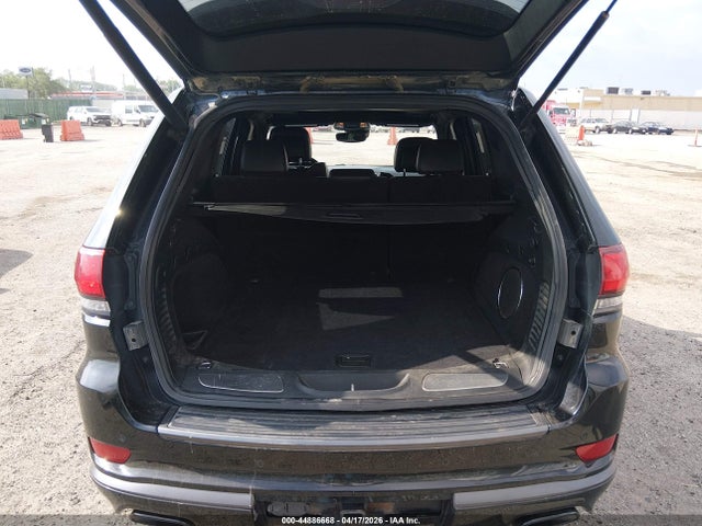 1C4RJFCM6JC411912 Jeep Grand Cherokee Overland