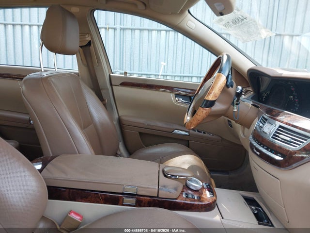 2009 MERCEDES-BENZ S 550 WDDNG86X19A285244 Photo 4