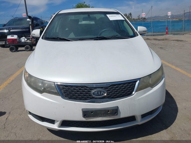 2013 KIA FORTE KNAFU4A20D5718448 Photo 5