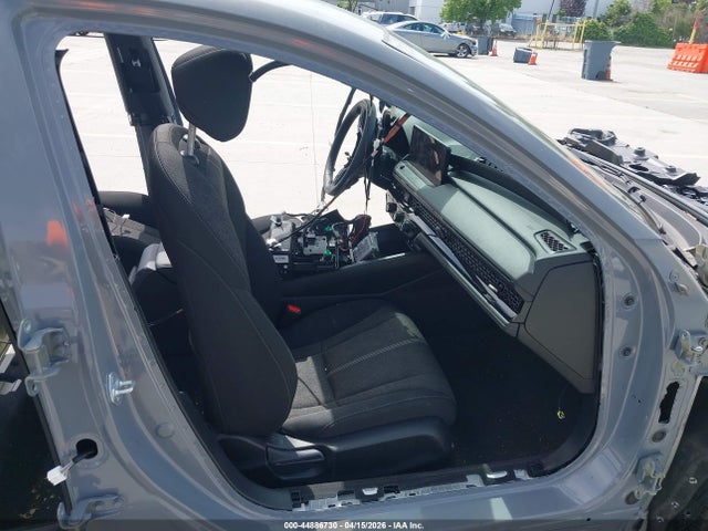 2025 Honda Accord Hybrid Sport მანქანა იყიდება აუქციონზე, vin: 1HGCY2F50SA025175, აუქციონის ნომერი: 44886730
