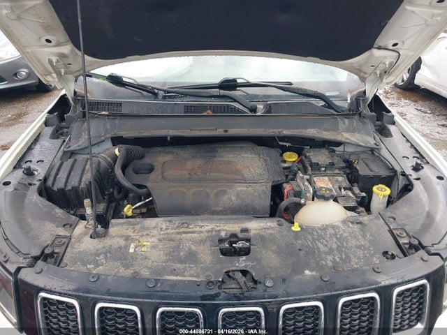 2018 Jeep Compass Limited 4x4 მანქანა იყიდება აუქციონზე, vin: 3C4NJDCB2JT365906, აუქციონის ნომერი: 44886731