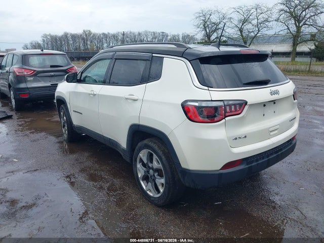 2018 Jeep Compass Limited 4x4 მანქანა იყიდება აუქციონზე, vin: 3C4NJDCB2JT365906, აუქციონის ნომერი: 44886731