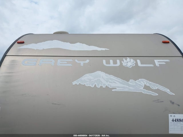 44886804 :رقم المزاد ، 4X4TCKD22DK019696 vin ، 2013 Forest River Cherokee Grey Wolf مزاد بيع
