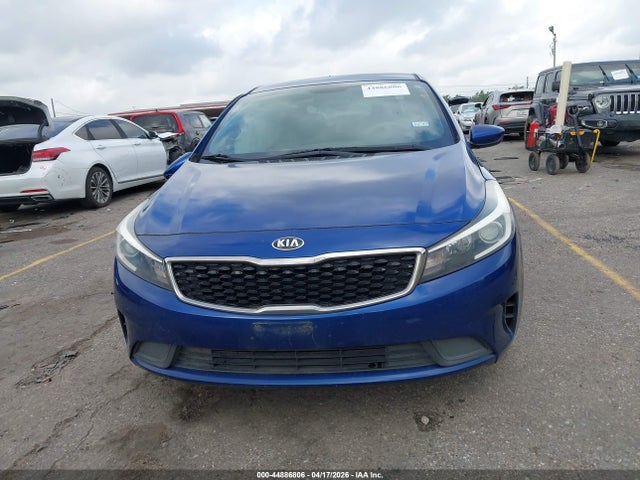 Aukcja sprzedaży 2017 Kia Forte Lx, vin: 3KPFK4A7XHE049751, numer aukcji: 44886806