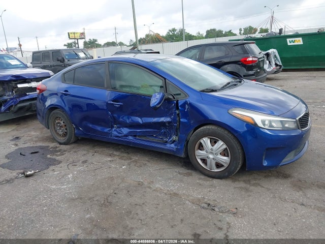 Aukcja sprzedaży 2017 Kia Forte Lx, vin: 3KPFK4A7XHE049751, numer aukcji: 44886806