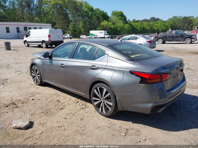 1N4BL4CV2NN365777 Nissan Altima Sr Fwd