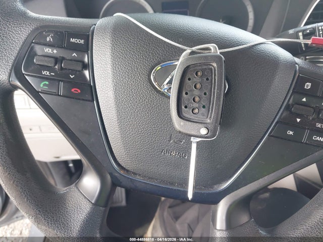 Продажа на аукционе авто 2015 Hyundai Sonata Se, vin: 5NPE24AF5FH060233, номер лота: 44886818