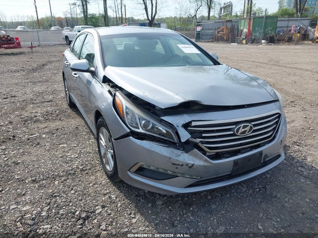 Продажа на аукционе авто 2015 Hyundai Sonata Se, vin: 5NPE24AF5FH060233, номер лота: 44886818
